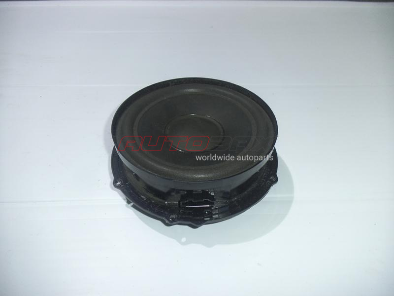 Speaker/Subwoofer Touran 2003>2010