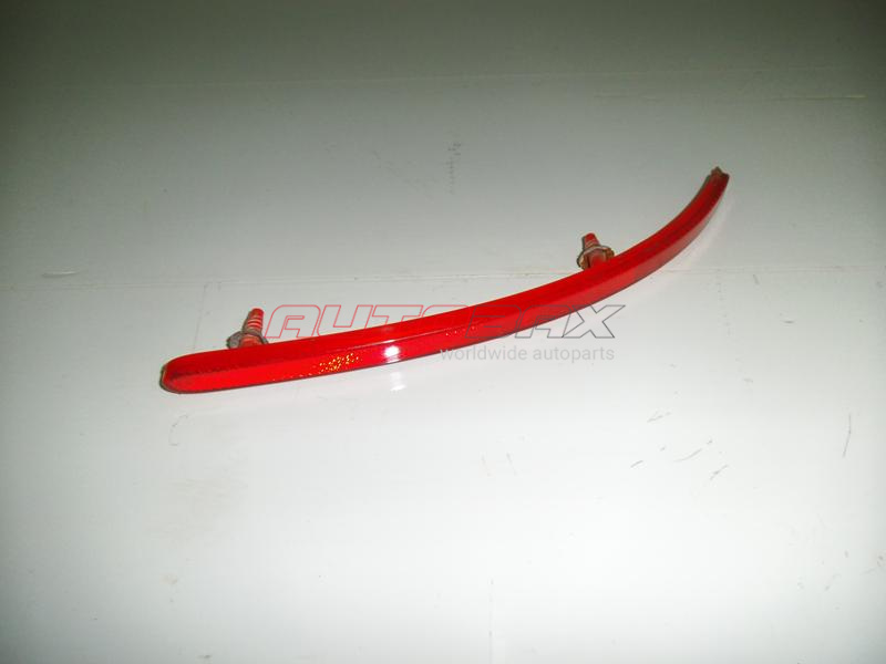 Rear Bumper Reflector Sebring/Stratus 2001>2006