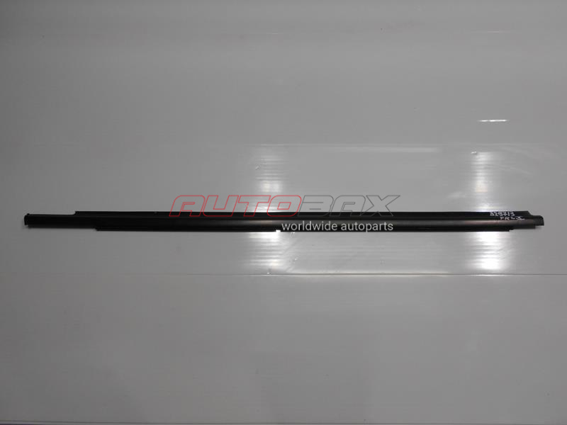 Front Right Door Glass Seal Lancer X (CY) 2007>