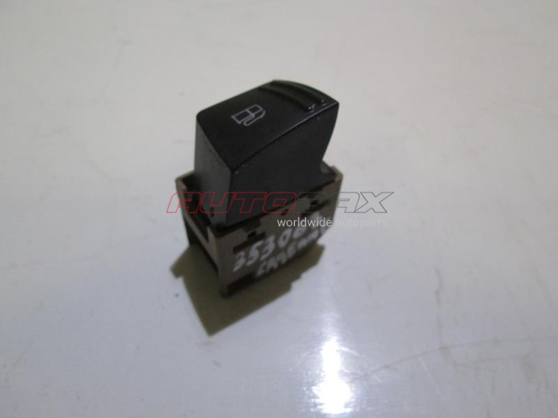 Gas Tank Opener Button Cayenne 2003>2010