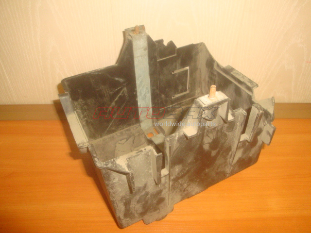 Fusion 2002 Battery Mount>