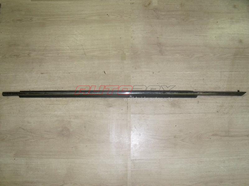 Front Left Door Glass Seal Camry (V40) 2006>2011