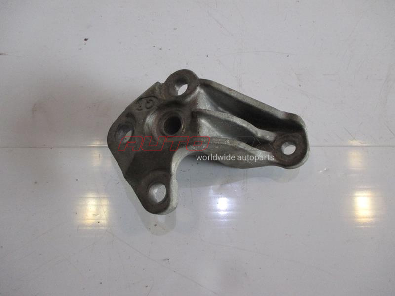 Engine/Transmission Mount Bracket Teana (J32) 2008>2013