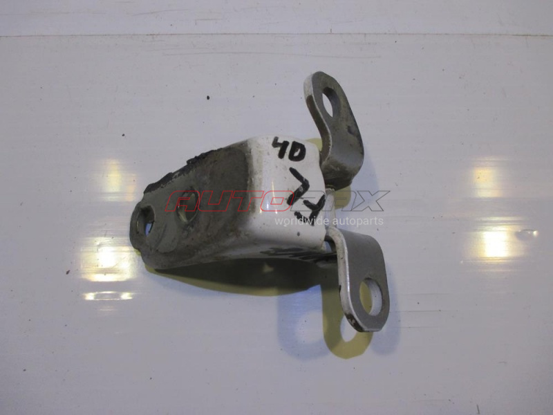 Front Left Door Hinge Civic 4D 2006>2012
