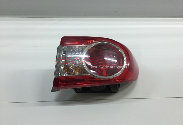 Light Rear Right Toyota Corolla (E15) 2006>2013
