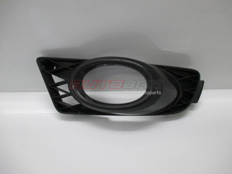 Fog Light Grille/Bezel Civic 4D 2006>2012