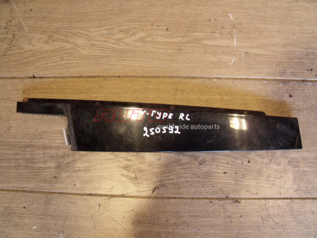 Rear Left Door Molding / Trim X-Type 2001>2009