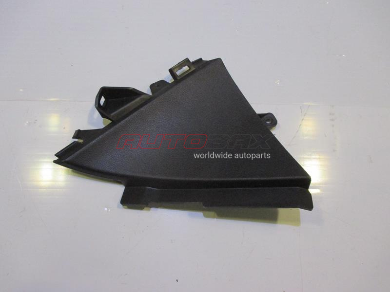 Interior Plastic Sonata VI 2010>