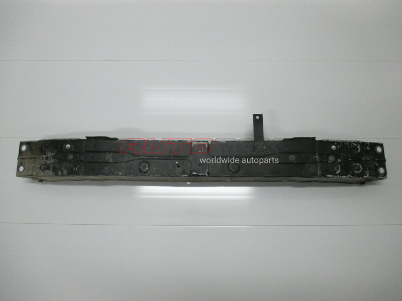 Front TV Panel / Dashboard Center Panel QX-56 (Z62) 2010>