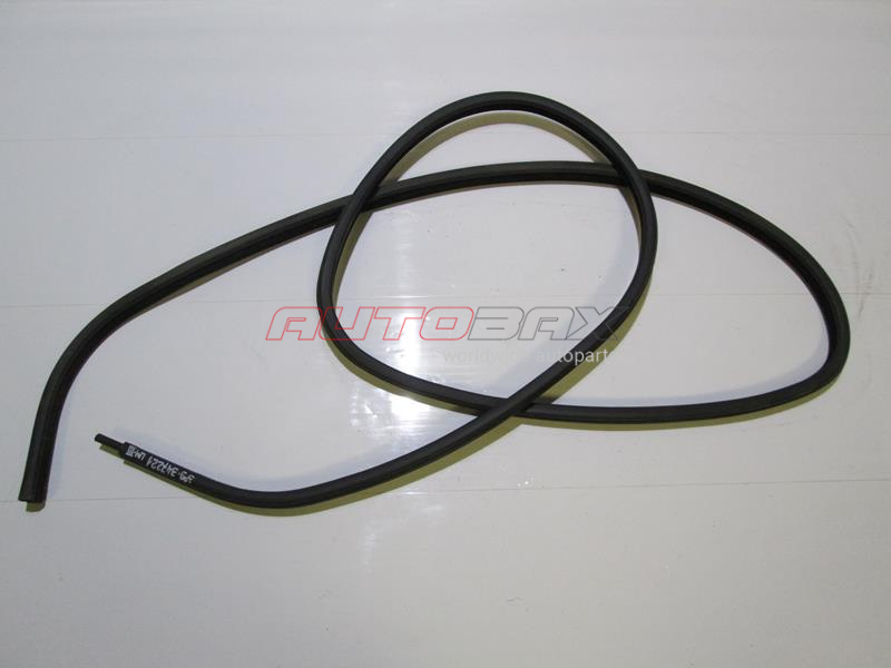 Door Opening Seal Range Rover III (LM) 2002>2012