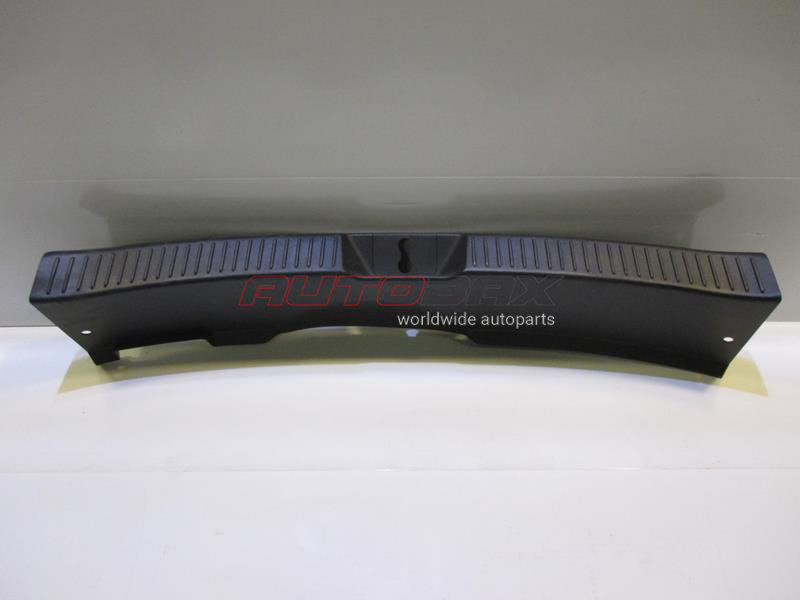 Mazda CX 7 2007 Rear Panel Cover