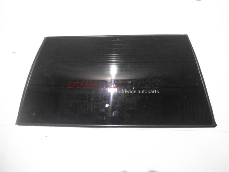 Right Rear Quarter Glass Nissan Pathfinder (R51M) 2004>2013