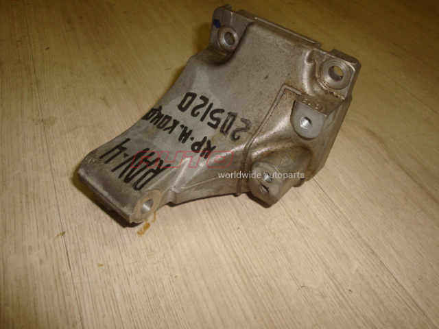Air Conditioning Compressor Bracket RAV 4 2006>2013
