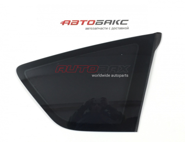 Glass Rear Right Windshield Ford S-MAX 2006>