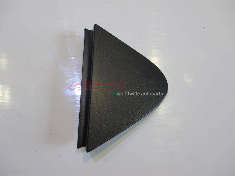 Left Rear Fender Molding/Trim Juke (F15) 2011>