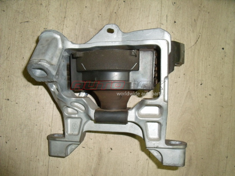 Right Engine/Transmission Mount CX 5 2012>