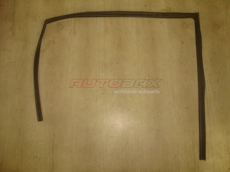 Front Left Door Glass Seal Camry (V40) 2006>2011
