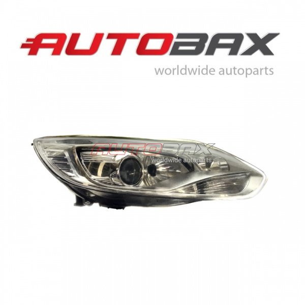 Headlight Right Ford Focus III 2011>
