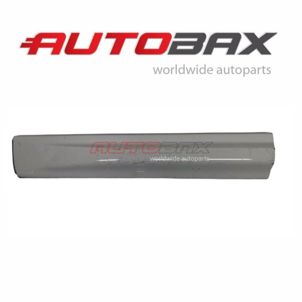 Front Left Door Molding / Trim Land Rover Range Rover Sport 2012>