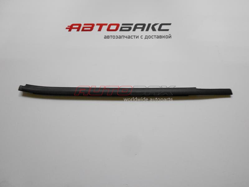 Rear Right Door Glass Seal Juke (F15) 2011>