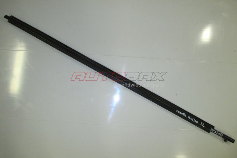 Front Left Door Glass Seal Toyota Corolla (E15) 2006>2013