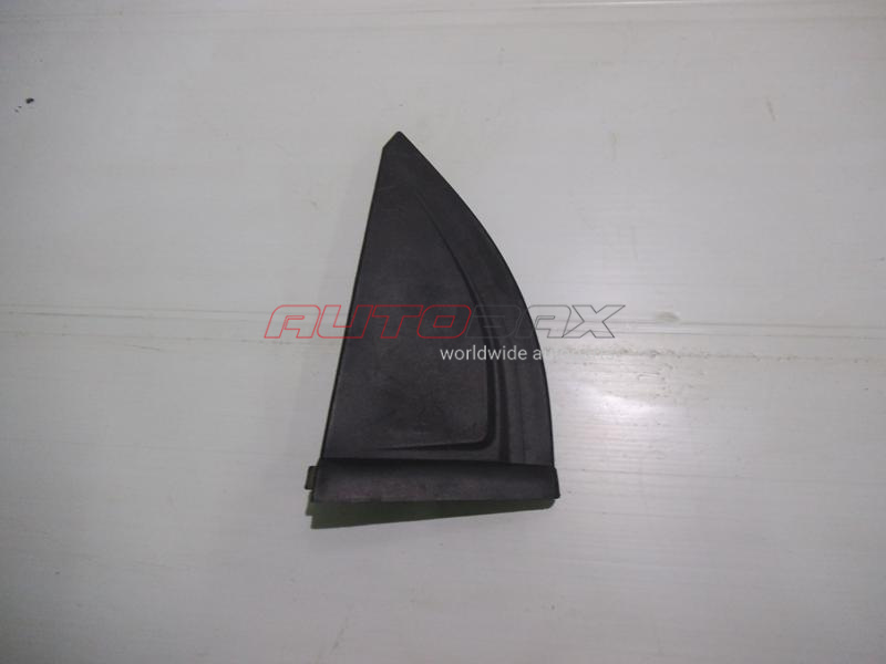 Rear Left Door Molding / Trim Spectra 2001>