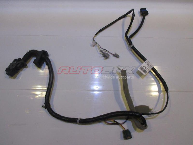 Front Right Door Wiring Harness Juke (F15) 2011>