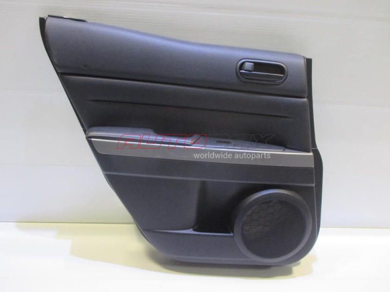 Rear Left Door Trim Panel Mazda CX 7 2007>
