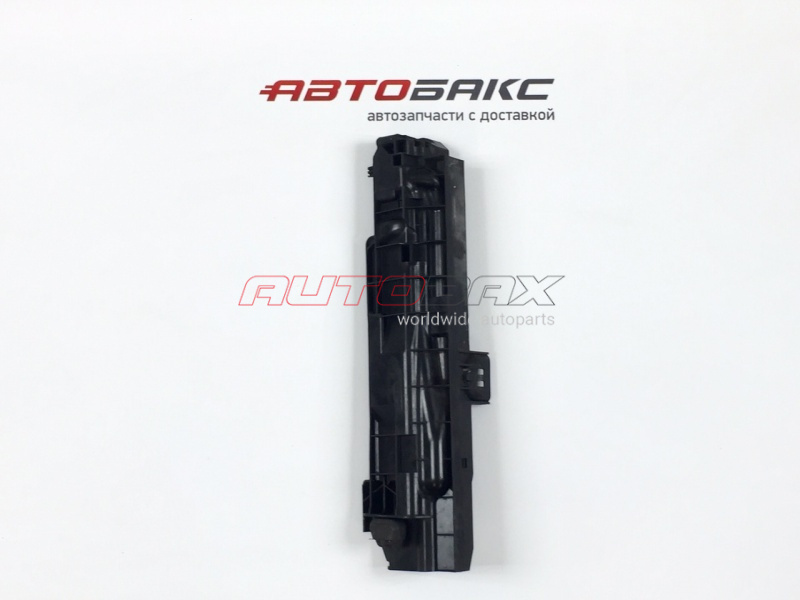 Right Radiator Deflector X1 (E84) 2009>