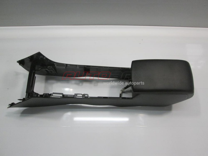Armrest/Console Center Mazda 6 (GH) 2007>2012