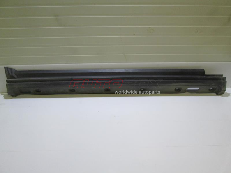 Threshold Trim / Scuff Plate Range Rover III (LM) 2002>2012