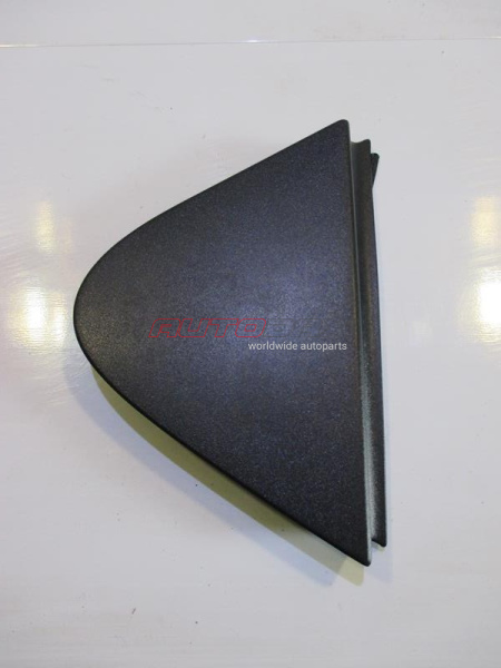 Right Rear Fender Molding/Trim Juke (F15) 2011>
