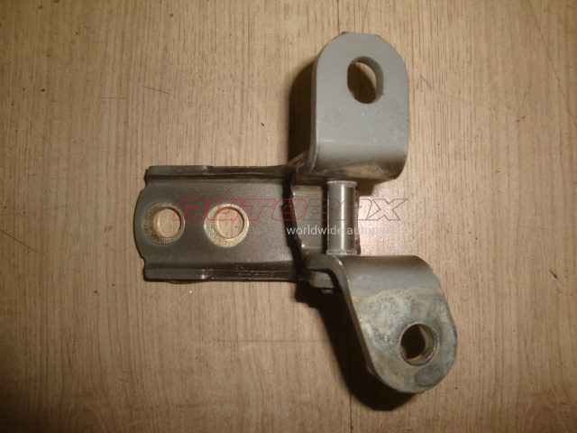Front Right Door Hinge Toyota RAV 4 2006>2013