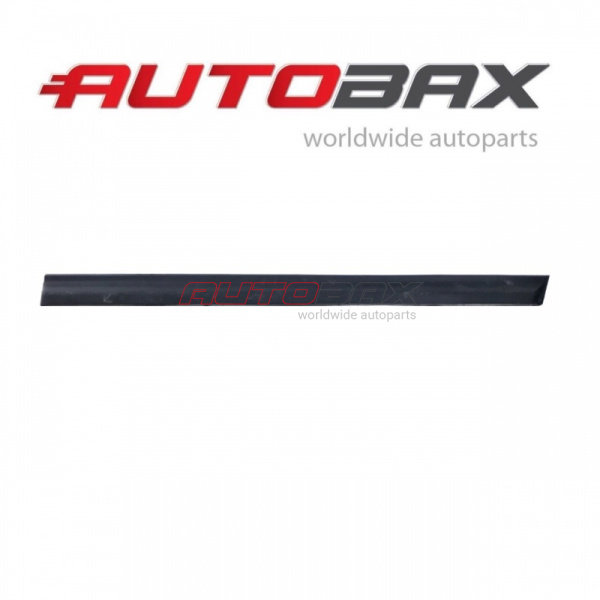 Front Right Door Molding/Trim Nissan Pathfinder (R52) 2014>