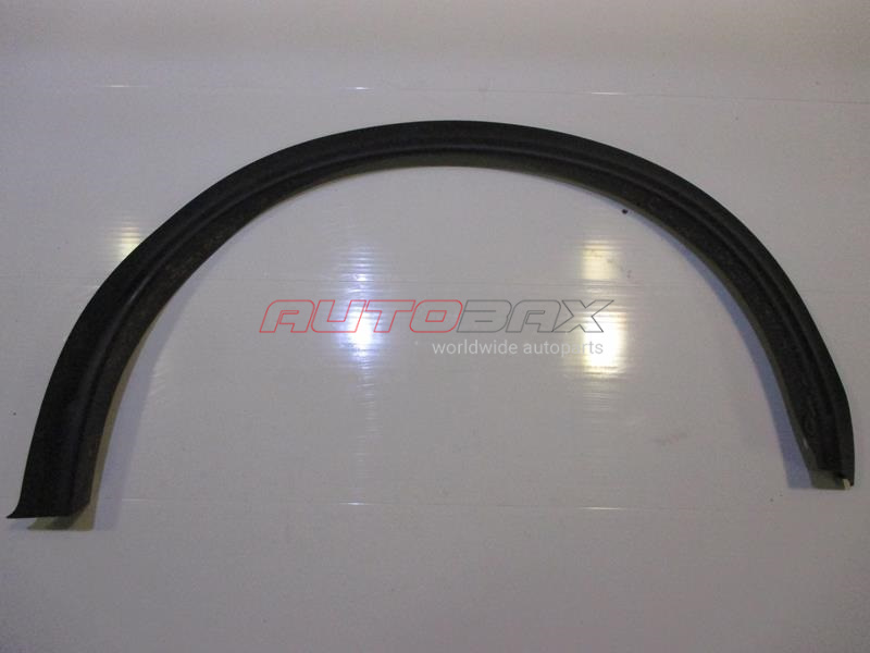 Right Front Fender Molding/Trim Juke (F15) 2011>