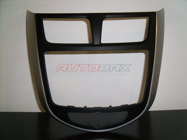 Stereo Frame / Dashboard Trim Cover Hyundai Solaris 2010>2017