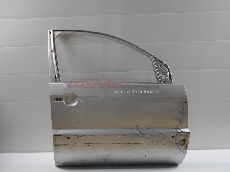 Door Front Right Fusion 2002>