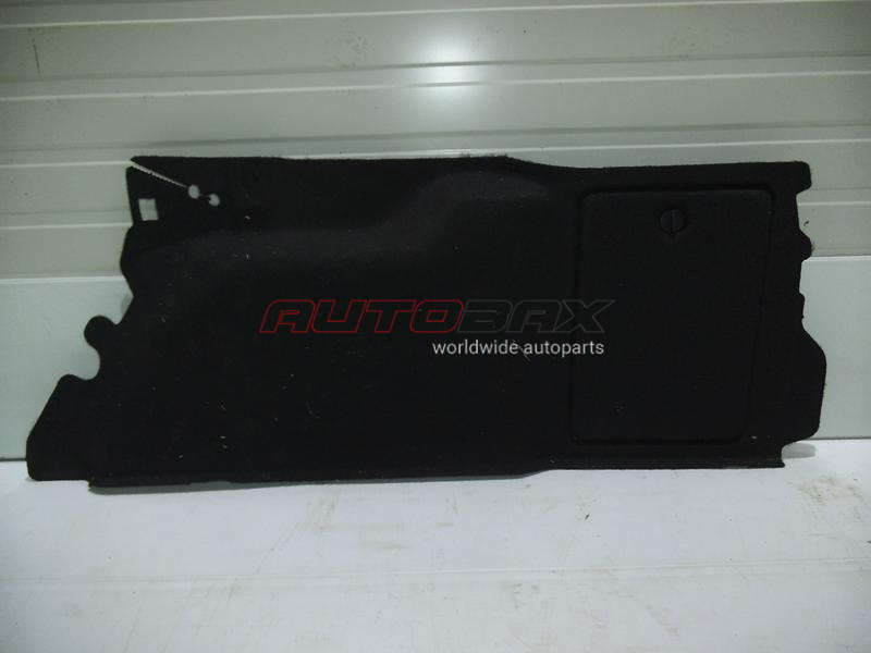 Trunk Trim/Filler Ford Focus III 2011>