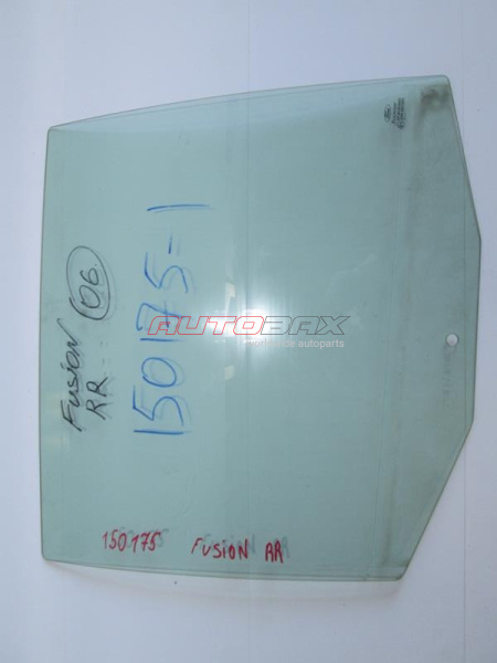 Glass Rear Right Fusion 2002>