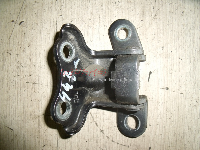 Rear Left Door Hinge Solaris 2010>2017