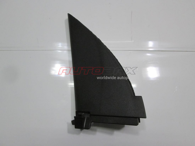 Front Left Door Trim Panel X-Trail (T31) 2007>2014