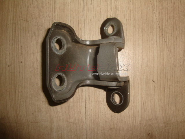 Front Right Door Hinge Toyota RAV 4 2006>2013