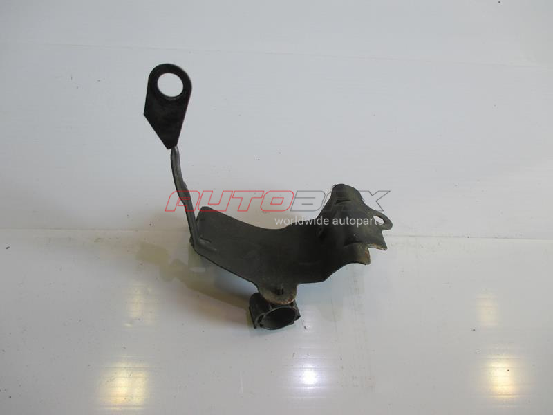Bracket for power steering reservoir Focus II 2005>2011