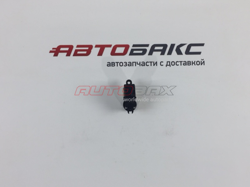 Power Window Button QX-56 (JA60) 2004>2009