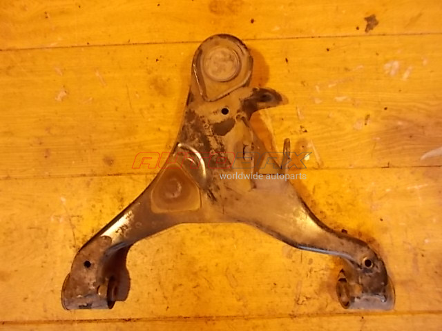 Lever Front Left Pathfinder (R51M) 2004>2013