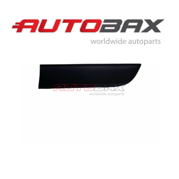 Molding/Door Trim Rear Left Porsche Macan 2014>