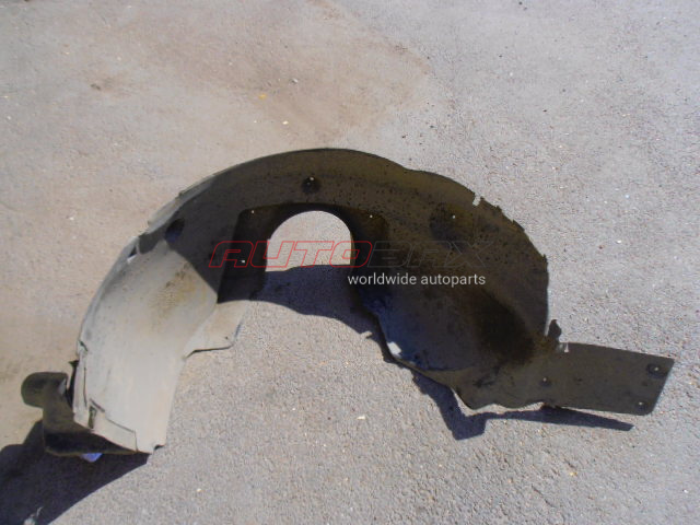 Left Front Wheel Arch Liner Range Rover III (LM) 2002>2012