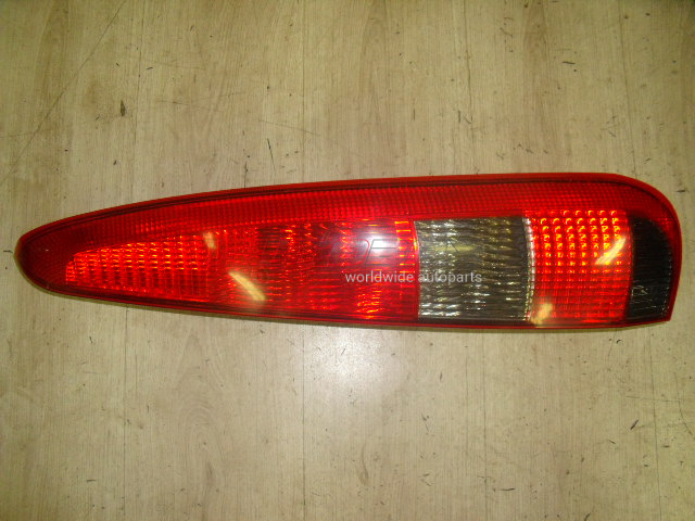 Light Rear Right Ford Fusion 2002>2012