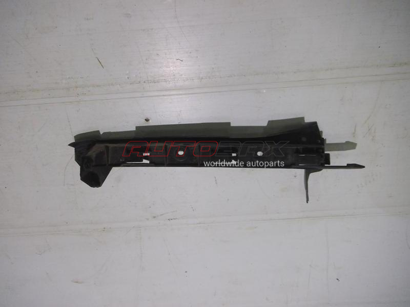 Bracket Front Bumper Right Cayenne 2003>2010