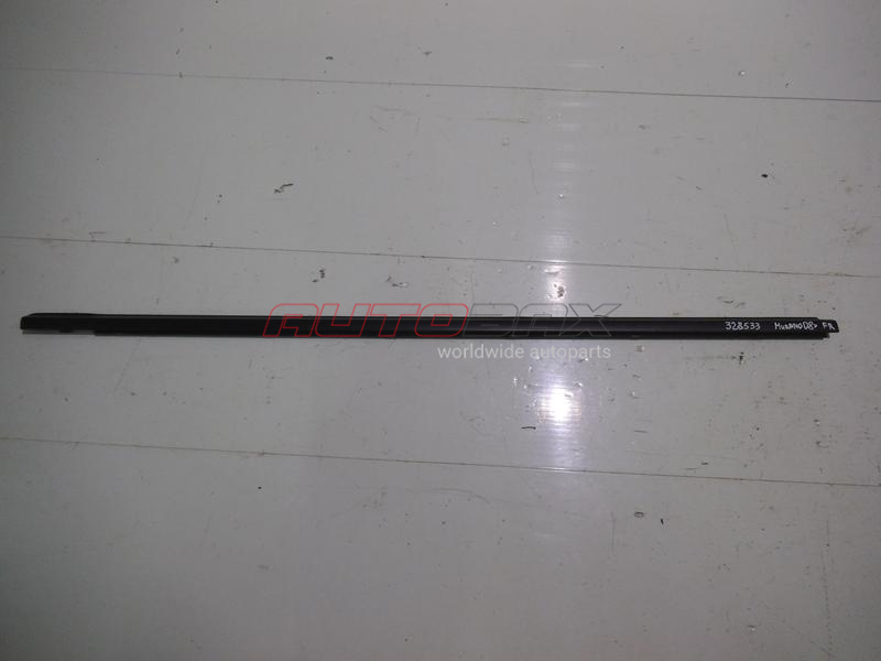 Front Right Door Glass Seal Nissan Murano (Z51) 2008>2015